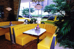 Moon-Cafe-3-487x350
